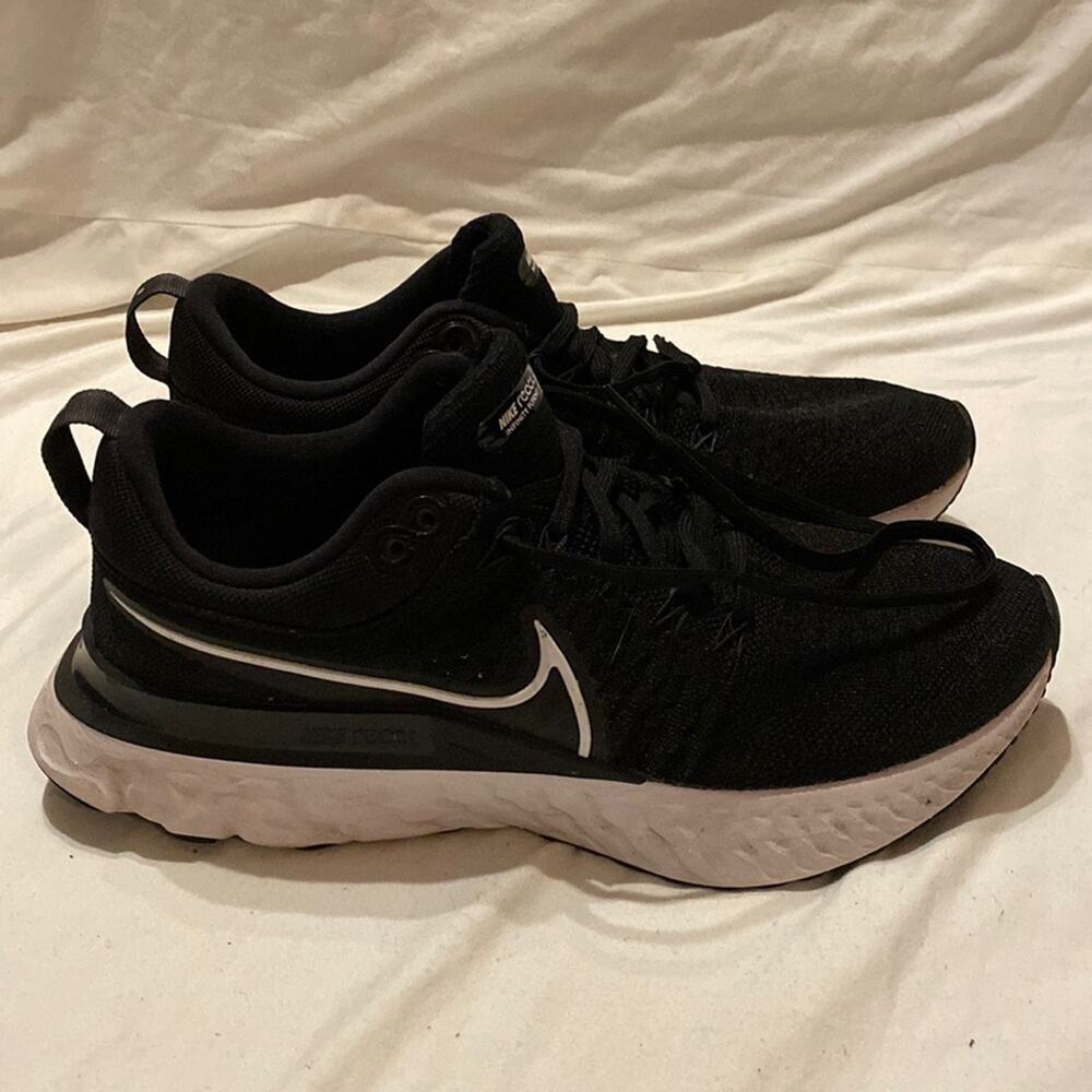 Nike Black & White React Infinity Flyknit 2 Running Shoes